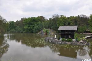 Lac central et restaurant Schweizer Häuschen