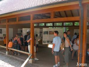 Salle d'informations à la sortie du parc