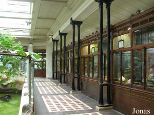 "Salle des Crocodiles"