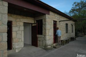 Small building for exhibition