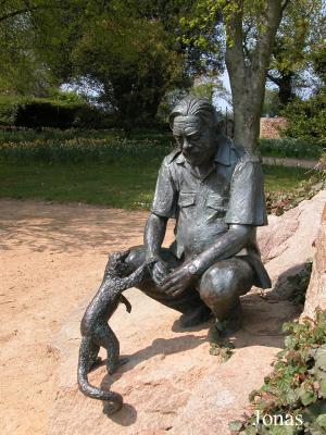 Statue de Gerald Durrell