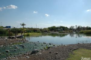 Plan d'eau dans les jardins